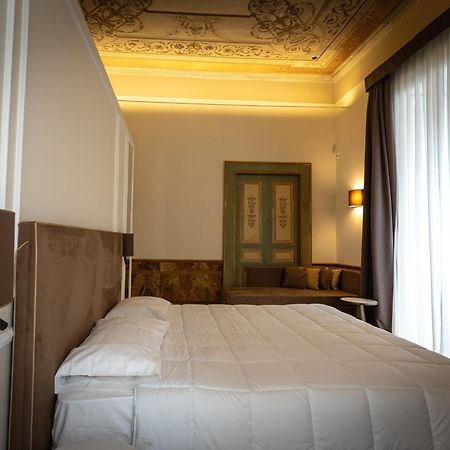 Antica Dimora Pessina Hotel Naples Exterior photo