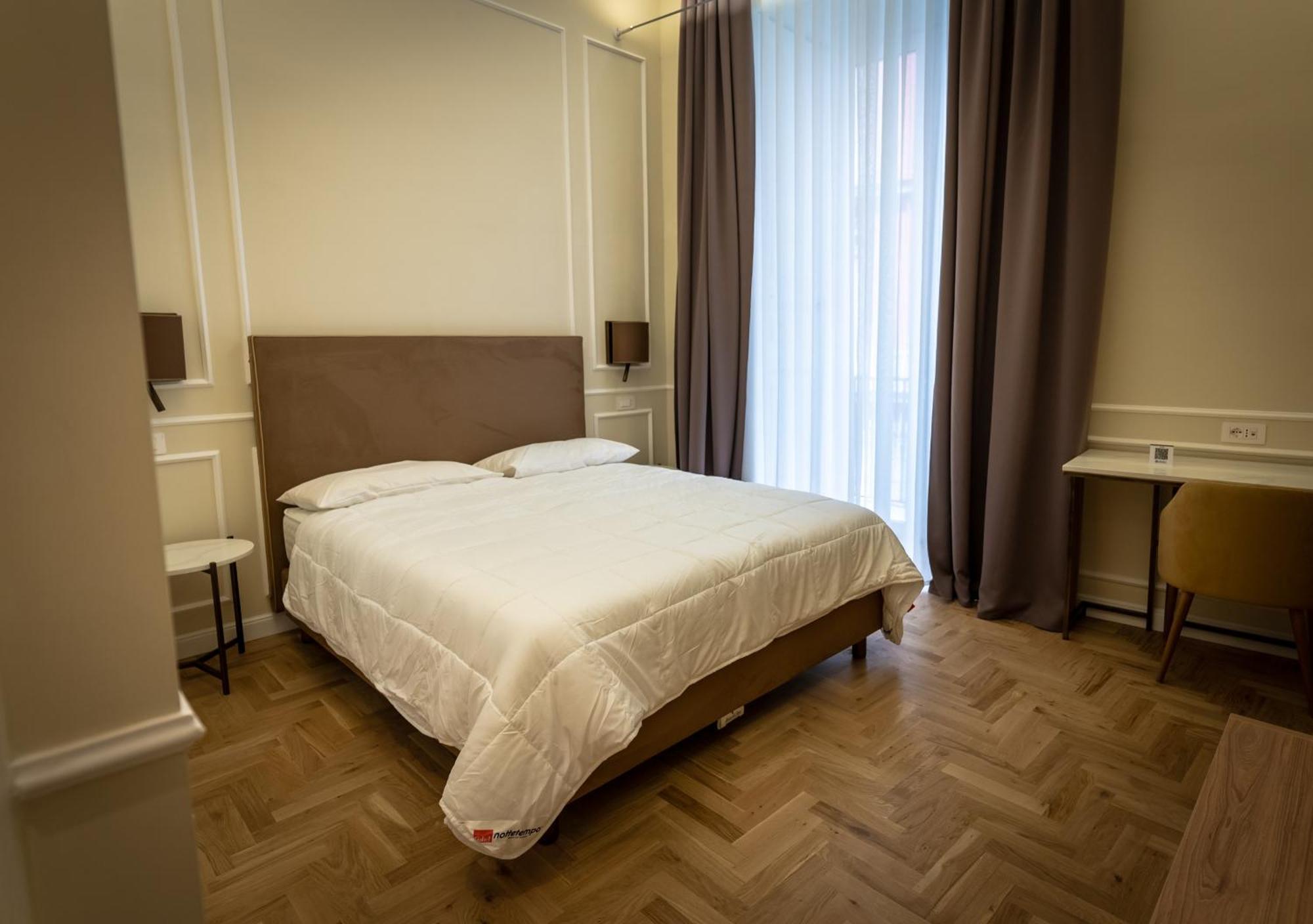 Antica Dimora Pessina Hotel Naples Exterior photo