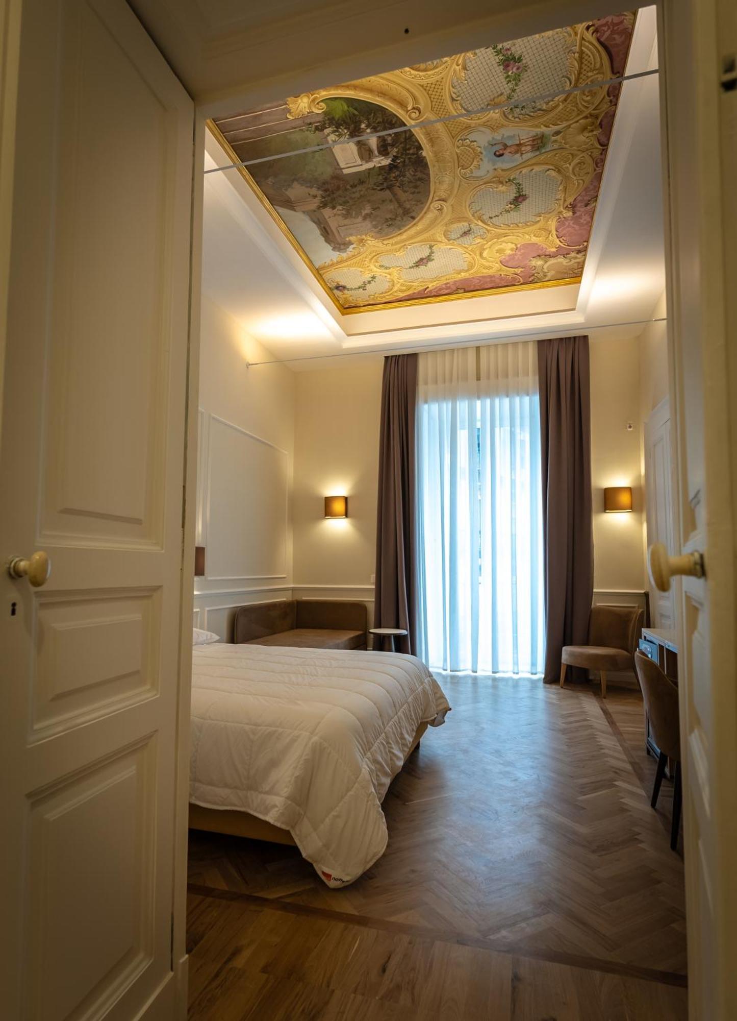 Antica Dimora Pessina Hotel Naples Exterior photo