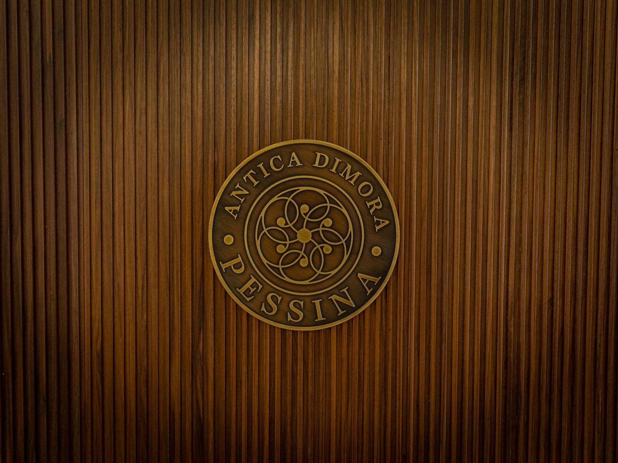 Antica Dimora Pessina Hotel Naples Exterior photo