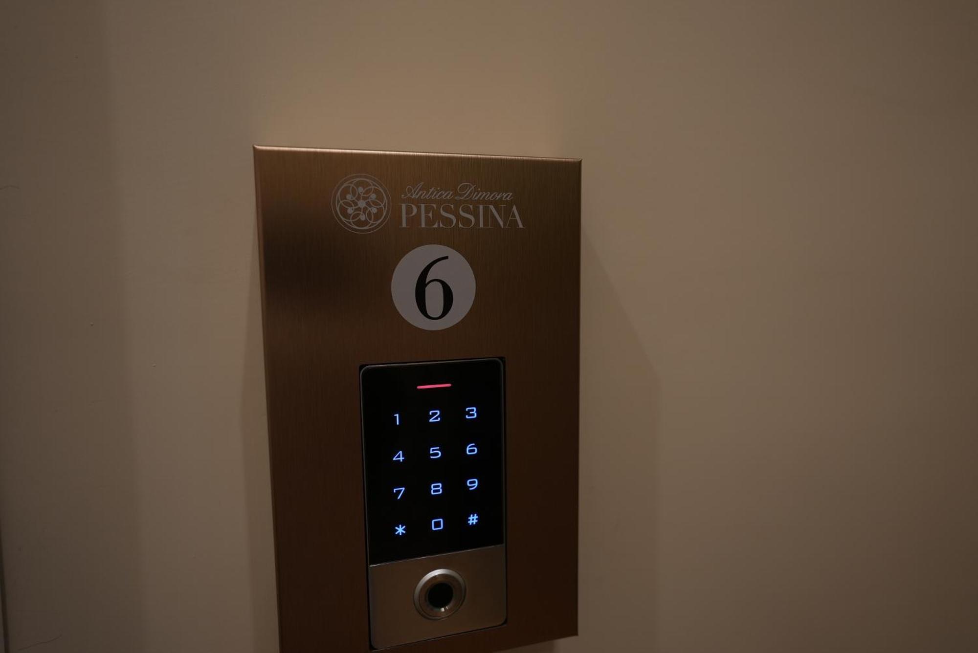 Antica Dimora Pessina Hotel Naples Exterior photo