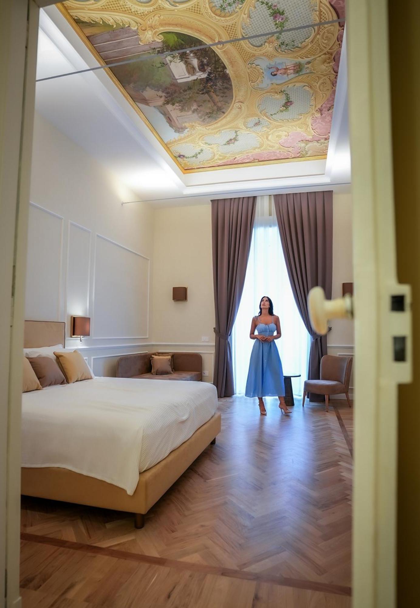 Antica Dimora Pessina Hotel Naples Exterior photo